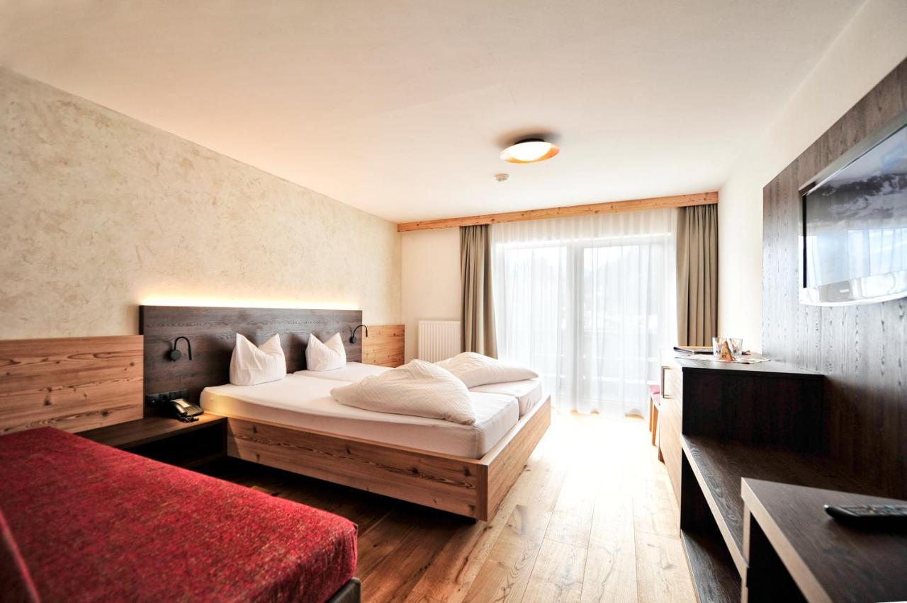 Hotel Garni Lamm Nauders Kültér fotó